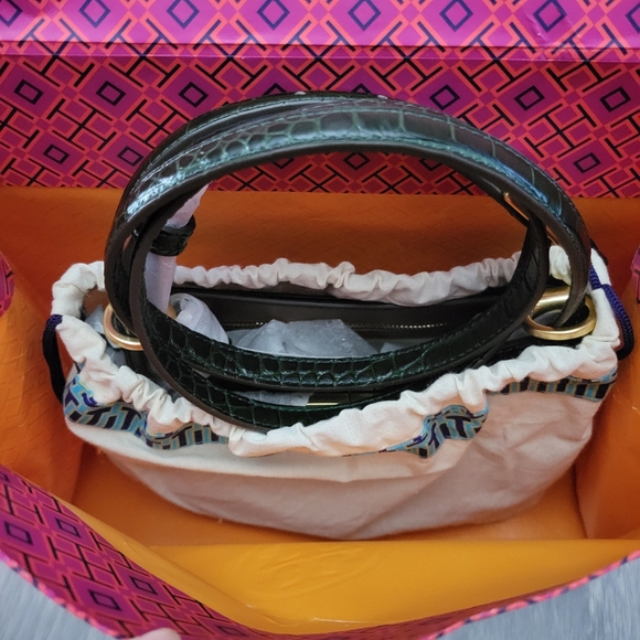 NEW Tory Burch Lee Radziwill Saddlebag - Picture 13 of 16